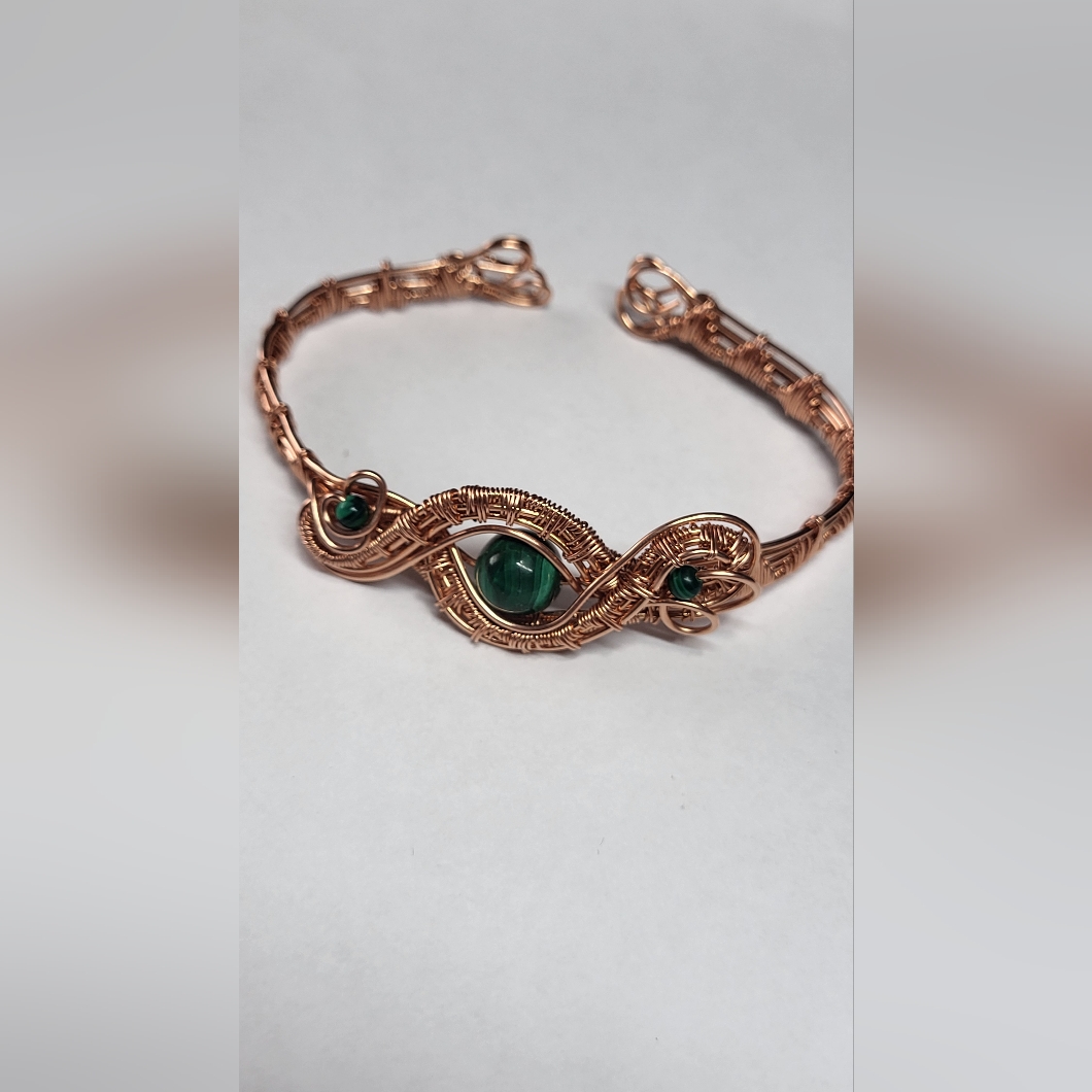 Elegant Copper Wire Wrapped Bracelet With Green Malachites